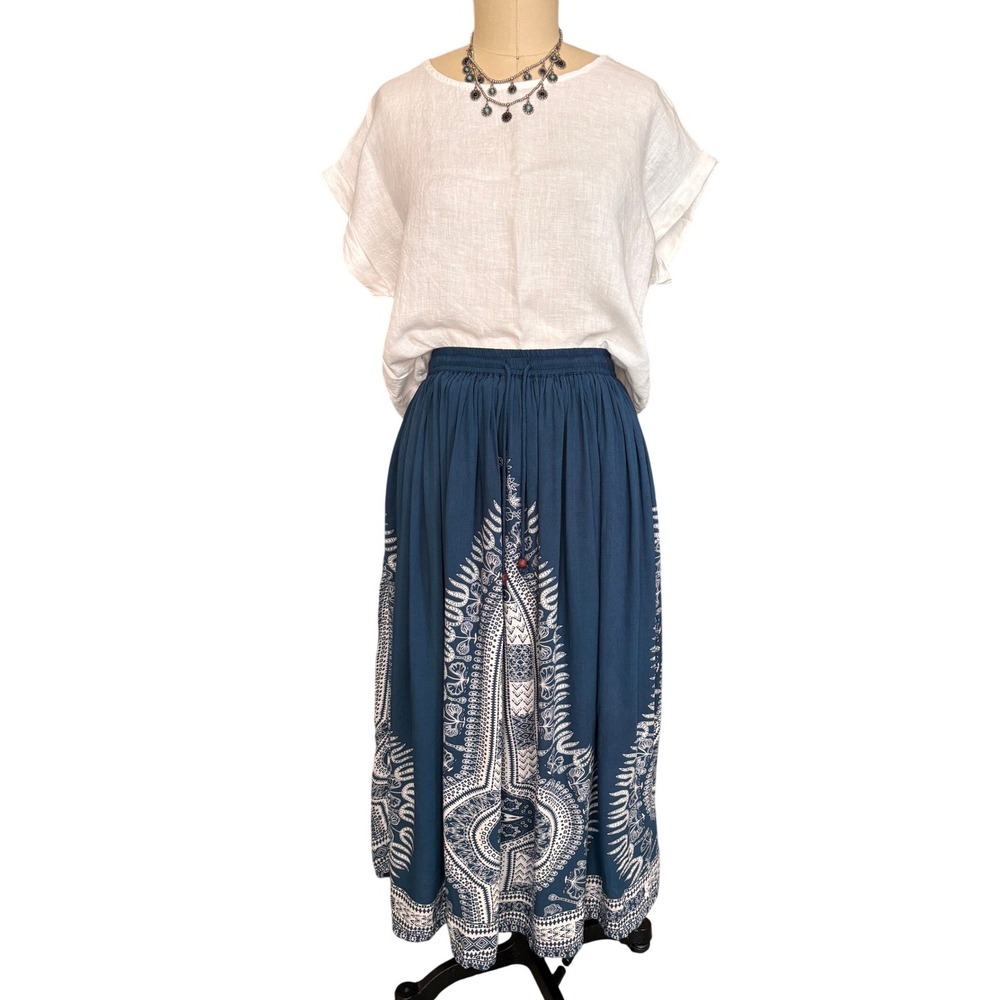 Boho Mandala Print Midi Gypsie Blu Midi Skirt Size Medium Blue